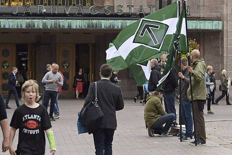 Suomen vastarintaliike saatetaan lakkauttaa, Poliisihallitus selvittää  kanteen nostamista – ”Lakkautus olisi voimakas viesti yhteiskunnalta” -  Kotimaa 
