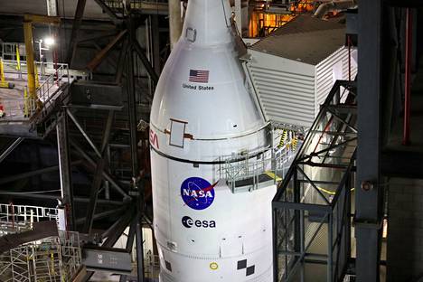 SLS on Yhdysvaltain avaruushallinnon suuri kantoraketti.