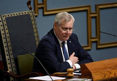 Antti Rinne (sd), First Deputy Speaker of Parliament, at the Parliamentary Plenary Session in Helsinki on 17 May 2022.