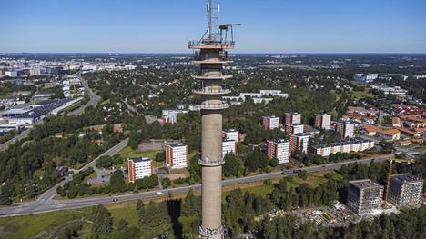 Pääskyvuoren linkkitorni on mastoineen 134 metriä korkea.