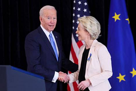 Yhdysvaltain presidentti Joe Biden tapasi Ursula von der Leyenin Brysselissä maaliskuussa.