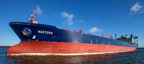 Mastera-alus haki raakaöljyä Venäjän Ust-Lugan satamasta maaliskuussa 2015.