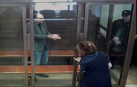 Vladimir Kara-Murza oikeudessa viime kuun puolivälissä.
