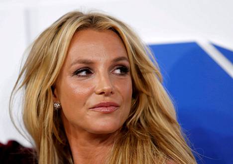 Britney Spears MTV Video Music Awards -tapahtumassa elokuussa 2016. 