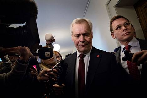 Posti-sotkun jälkimainingeissa vuonna 2019 keskusta vaati pääministeri Antti Rinnettä eroamaan, ja niin myös tapahtui.