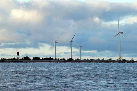 Tuulivoiman nopea kasvu on muuttanut sähköjärjestelmän perusteita energiakriisin katveessa. 