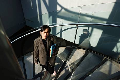 Xijun Wangin työkokemus on biotekniikan tutkijan työstä yliopistossa. Suomessa hän haluaisi töihin teollisuuteen ja on hakenut sen takia teollisuudesta myös harjoittelupaikkoja.