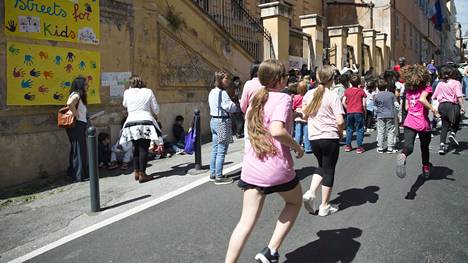 Italian pääkaupungissa Roomassa järjestettiin Kadut lapsille -tapahtuma toukokuun alussa.
