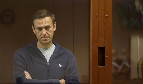 Venäläinen oppositiopoliitikko Aleksei Navalnyi istui moskovalaisessa oikeussalissa helmikuun 12. päivä.