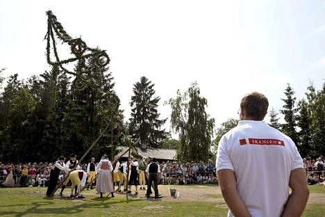 Ruotsalaisjuhannus uusin silmin - Ulkomaat 