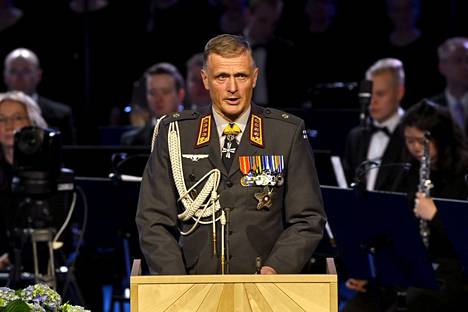 Puolustusvoimain komentaja Timo Kivinen puhui huhtikuun lopussa kansallisen veteraanipäivän valtakunnallisessa pääjuhlassa Lappeenrannassa.