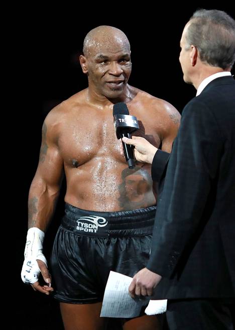 Mike Tyson nousi edellisen kerran kehään viime vuoden marraskuussa.