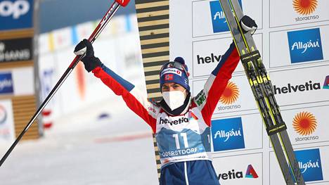 Hiihto | Krista Pärmäkoski jäi kauas kärjestä maailmancupin päätöksessä, mutta tähtää jo olympialaisiin: ”Uskon, että olen siellä elämäni kunnossa”