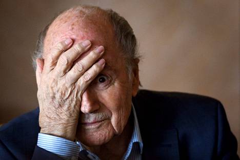 Sepp Blatter on  Kansainvälisen jalkapalloliiton entinen puheenjohtaja.