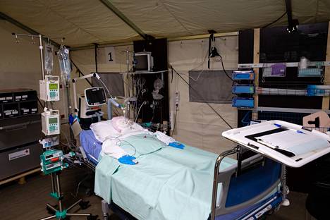 Malli tehohoitopaikasta Meilahden sairaala-alueen pysäköintitilaan suunnitellusta varasairaalasta.