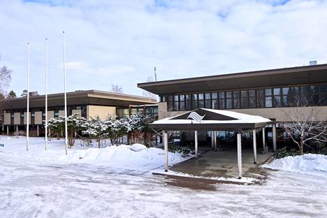 Långvikin kiinteistö toimi aikaisemmin Kansallis-Osake-Pankin koulutuskeskuksena. 