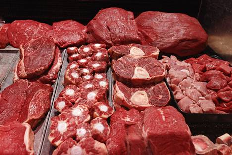 Euroalueella lihan hinta on lähtenyt jo huomattavasti nousemaan. Suomessa  hintojen nousu seuraa EU:n hintakehitystä, mutta viipeellä.