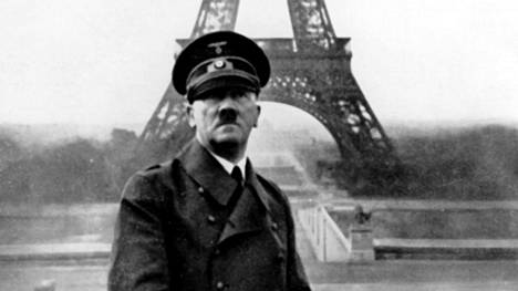 Adolf Hitler Pariisissa vuonna 1940.