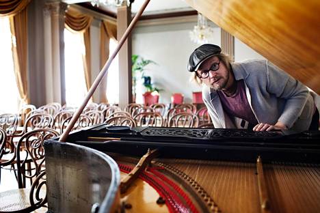 Emil Holmströmin historiallisen Bösendorfer-pianon kunnostustyö kesti vuoden.
