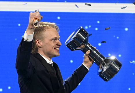 Iivo Niskanen valittiin viikko sitten vuoden urheilijaksi. 