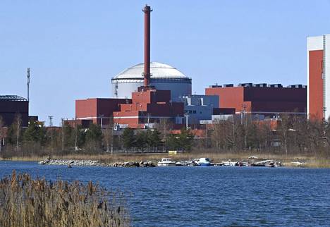 Olkiluodon ydinvoimala-alue Eurajoella. Suomessa EK on vedonnut, että mepit äänestäisivät ydinvoiman kestäväksi sijoituskohteeksi.