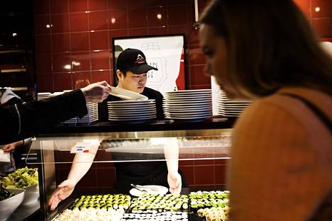 Luckie Bao perusti ensimmäisen Luckiefun’s sushibuffet -ravintolan Sörnäisiin viisi vuotta sitten.