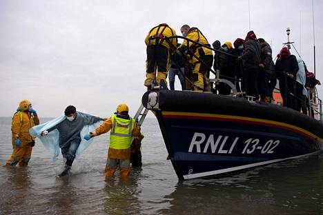 The migrants were rescued from the English Channel on Wednesday 24 November. 