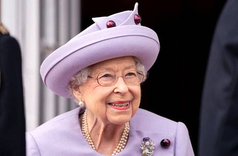 Kuningatar Elisabet kuvattuna 28. kesäkuuta 2022.