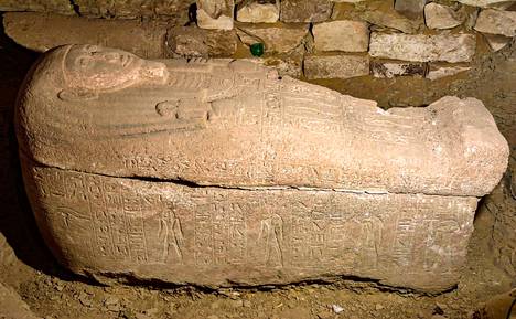 Ptah-em-wian sarkofagi on tiettävästi maannut hautakammiossaan häiriöttä tuhansia vuosia.