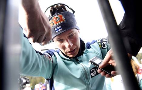 Matti Heikkinen herkistyi kyyneliin kertoessaan uransa loppumisesta.