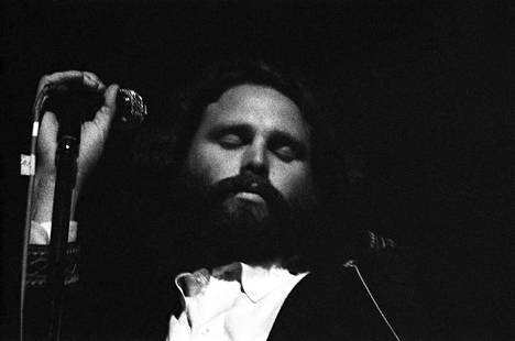 The Doors -yhtyeen laulaja Jim Morrison 1970-luvun vaihteessa. 
