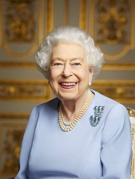 Kuningatar Elisabet kuvattuna toukokuussa 2022.