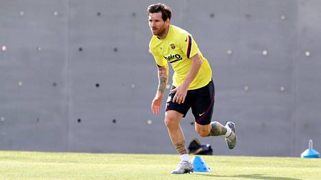 Jalkapallo | Lionel Messi ja koko muu Barcelona käynnistivät harjoitukset, varotoimenpiteet tiukkoja