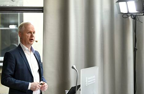 Finanssivalvonnan johtaja Tero Kurenmaa esitteli Finanssivalvonnan uutta strategiaa ja valvonnan painopisteitä Helsingissä keskiviikkona.
