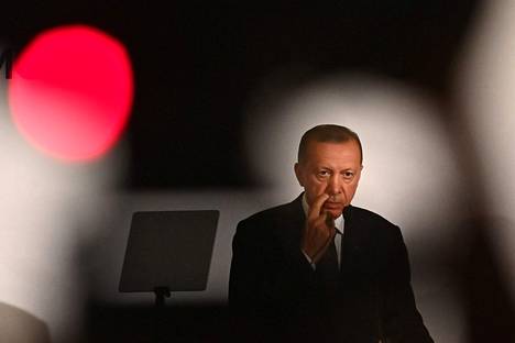 Turkin presidentti Recep Tayyip Erdoğan on vaatinut erityisesti Ruotsilta toimia ennen maan Nato-jäsenyyden ratifiointia.