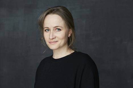 Helsinkiläinen Petra Vallila, 39, on valtiotieteiden ja taiteen maisteri ja työskentelee viestintäjohtajana.