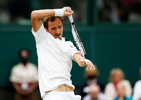 Maailmanlistan kakkonen Daniil Medvedev ei saa osallistua tämän vuoden Wimbledoniin.