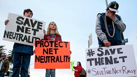 Yhdysvaltojen senaatti äänesti internetin tasa-arvon puolesta – verkko­neutraliteetin säilyttäminen vaatisi vielä kongressin ja Trumpin hyväksynnän