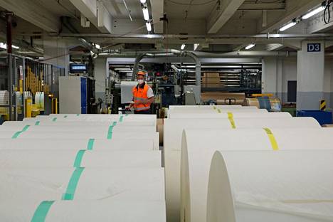 Tervakosken paperitehtaalla valmistettiin paperi, jolle kirjoitettiin Suomen liittymiskirja Natoon.