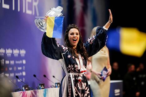 Jamala voitti vuonna 2016 Tukholmassa pidetyt Euroviisut. Venäjän hyökättyä helmikuussa 2022 Ukrainaan, laulaja on kommentoinut tilannetta ahkerasti sosiaalisessa mediassa. 