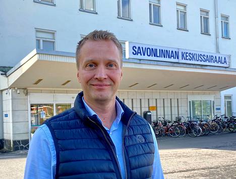 Panu Peitsaro työskenteli Itä-Savon sairaanhoitopiirin hallinnossa kymmenen vuotta. 