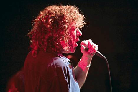 Robert Plant palaa Suomeen. Vuonna 2005 hän esiintyi Helsingin jäähallissa.