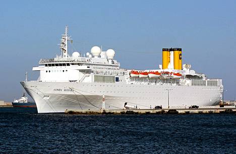 Merihätään joutunut Costa Allegra -alus kuvattiin Rhodoksen satamassa viime kesänä. 