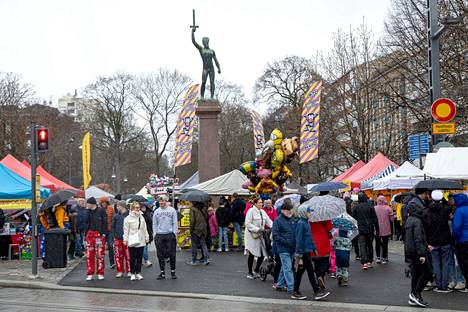 May Day was celebrated in Hämeenpuisto in Tampere.