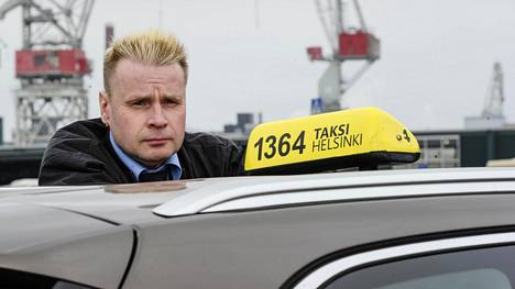 Helsinkiläinen taksiyrittäjä Juha Huttunen suunnittelee vaihtavansa taksin raskaaseen liikenteeseen.