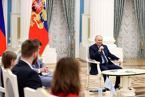 Venäjän presidentti Vladimir Putin johti puhetta Venäjä - Mahdollisuuksien maa -tapaamisessa Kremlissä Moskovassa keskiviikkona 20.4.2022.
