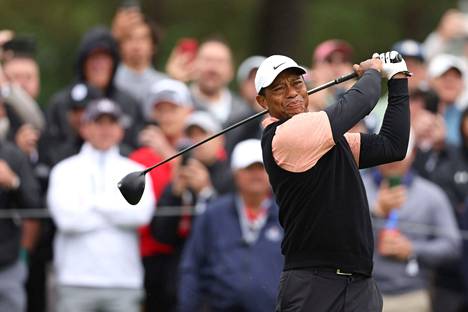 Tiger Woods keskeytti PGA Championship -turnauksen kolmen kierroksen jälkeen.