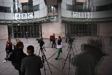 BBC:n toimitus Lontoossa perjantaina.