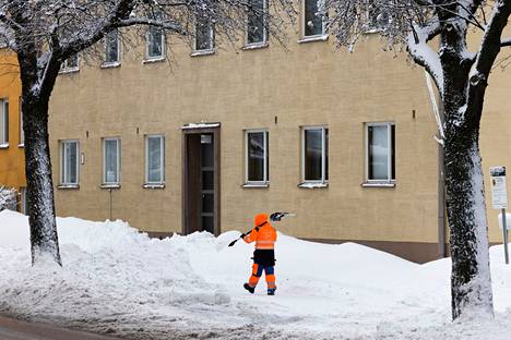Helsingin kaupunki on saanut talven aikana noin 13 000 palauteviestiä koskien talvikunnossapitoa. 