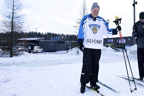 Esko Vanhanen, who sidelined Hakunila on Sunday, enjoys hockey in addition to skiing.